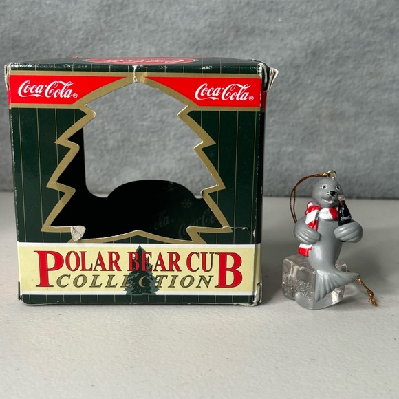 Coca Cola Company Seal Sitting On Block Of Ice Drinking Coke Christmas Ornament - Picture 12 of 13